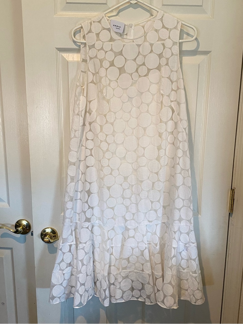 AKRIS PUNTO ORGANZA POLKA DOT SLEEVELESS DRESS    NEW 
ORIGINAL PRICE $1,548.00 - Picture 3 of 9
